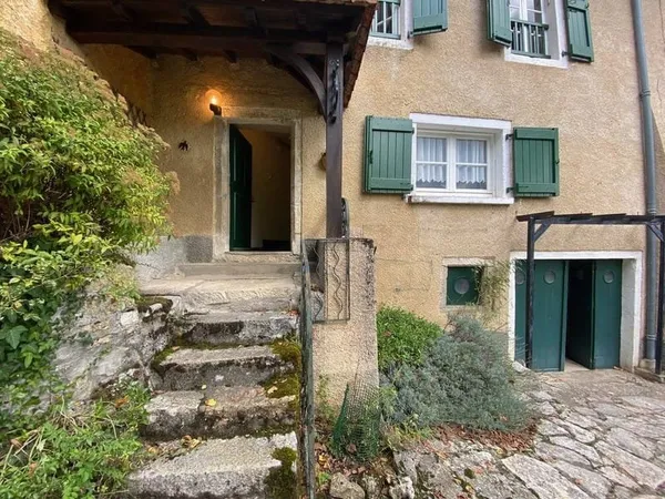 Maison 6 pièces 140 m²