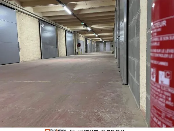 33 m² / 303 euros / Stockage / Site gardienné