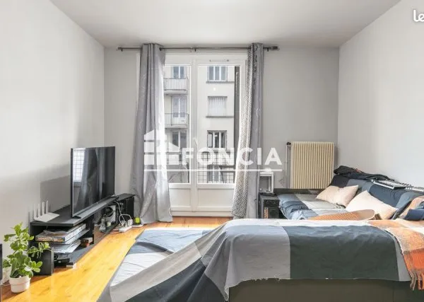À ACHETER - GRENOBLE 38100 - T3 53 m² Carrez + CAVE + BALCON - 100 000
