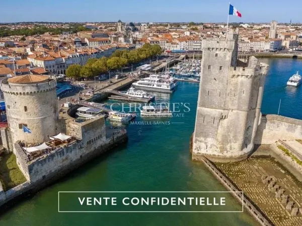 Hôtel particulier rénové du XVIIe & XIXe - La Rochelle, Centre-v