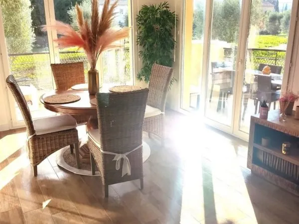 Splendide T3 Terrasse 20 M2 dans Résidence Standing Bien Placée