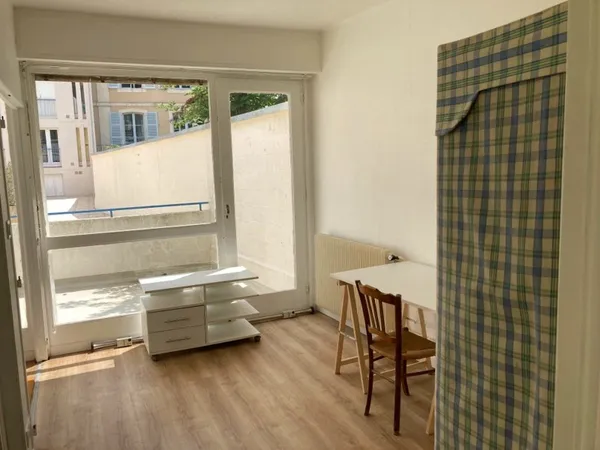 À louer appartement T1 avec terrasse à Poitiers centre, au calme