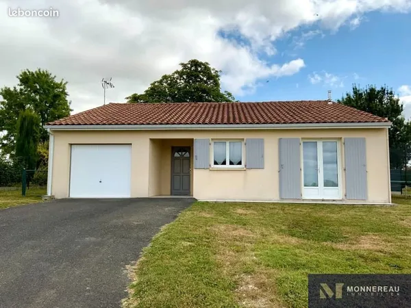 MAISON INDIVIDUELLE AVEC PISCINE ET GARAGE