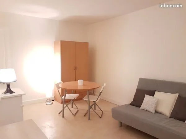 Fori - T1 2 pièces meublé 100 m campus Tréfilerie fac Jean Monnet