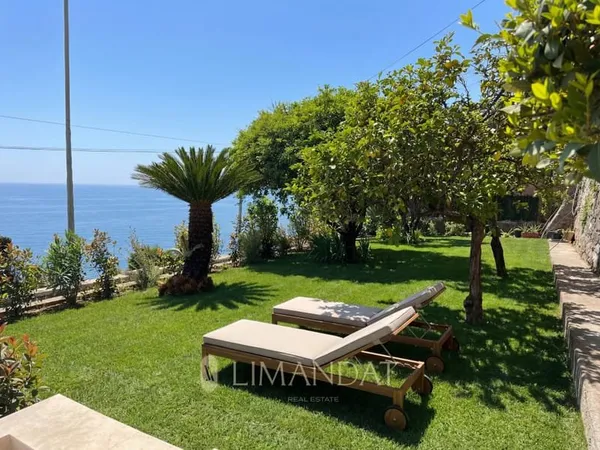 Exposée sud - Villa rénovée 3 appartements - vue mer panoramique - Golfe Bleu, Roquebrune-Cap-Martin