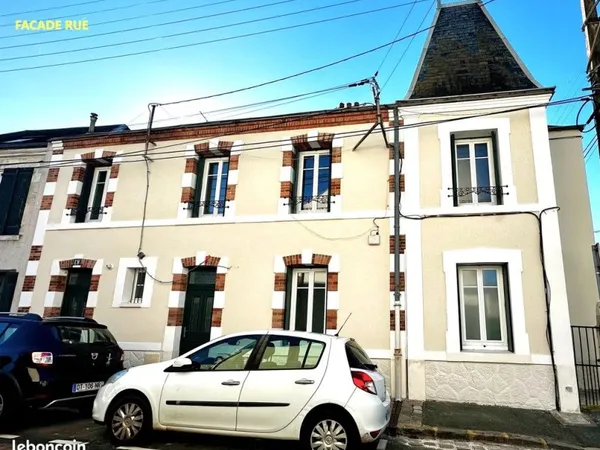 MAISON PROCHE CENTRE VILLE ORLEANS T6 140m²