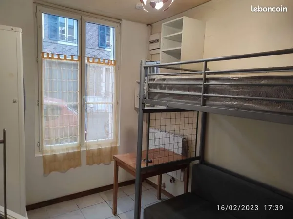 Chambre Location Compiègne 1p 11m² 290€