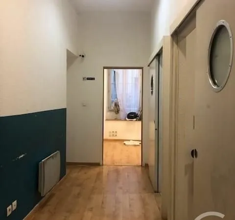 Appartement 4 pièces 43 m²