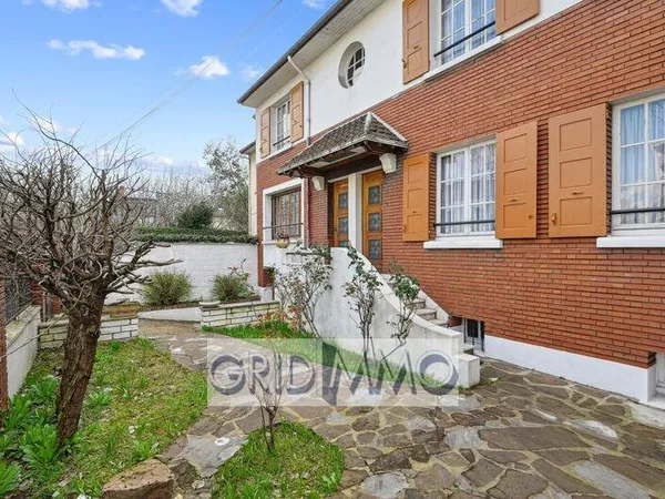 Maison 7 pièces 180 m²