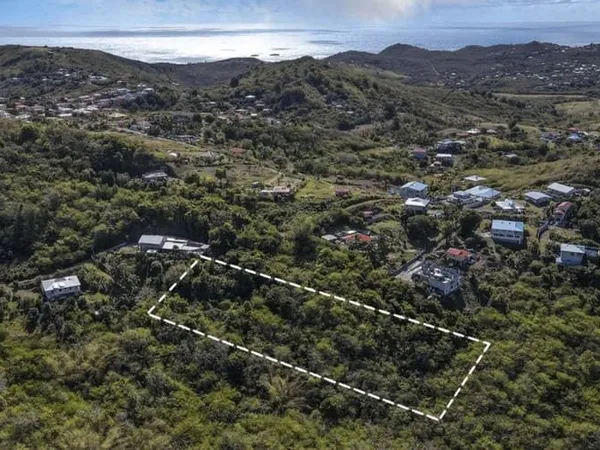 Terrain 6240 m²