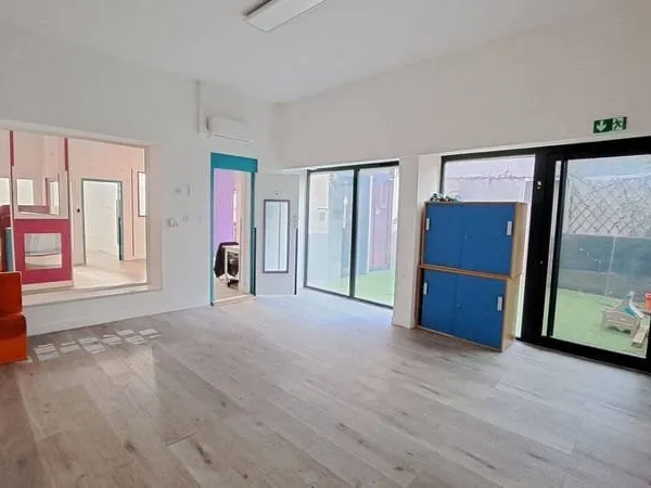 Bureaux 100 m²