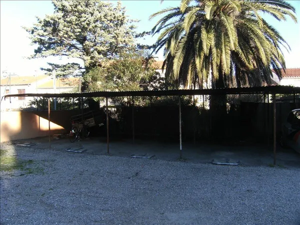 Parking 15 m²