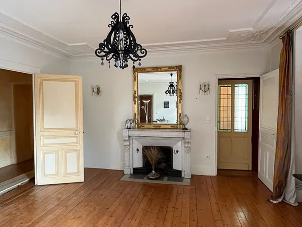 Bourg gare, Appartement de 125 m²