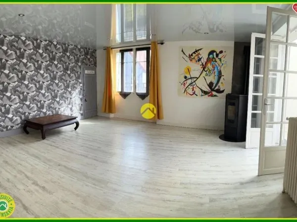 Maison 4 Chambres + Local