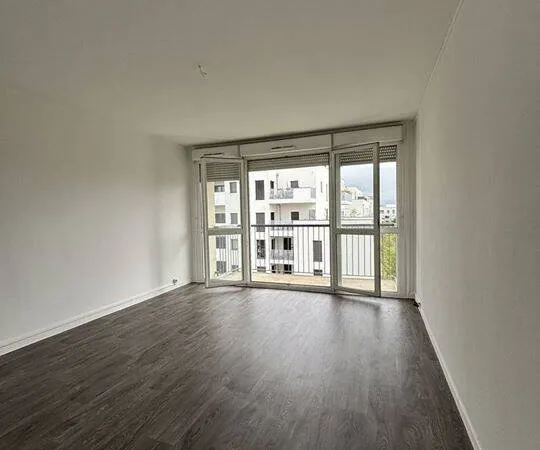 Appartement 4 pièces 80 m²