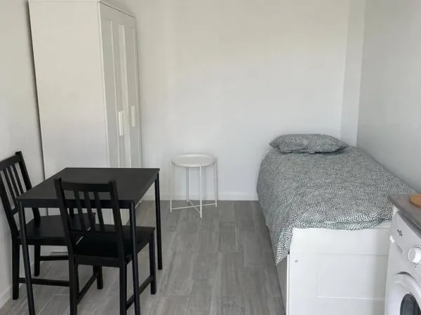 Studio 1 pièce 16 m²