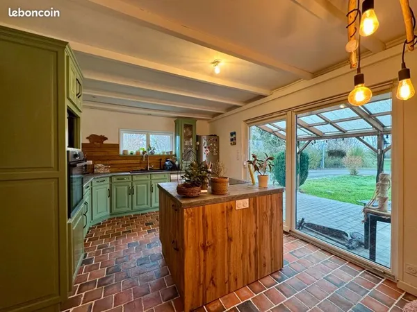 Maison 6 pièces 130 m²