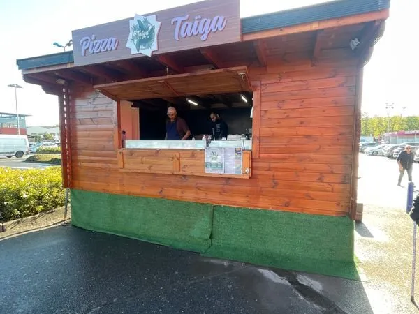 Chalet à pizza entièrement équipé