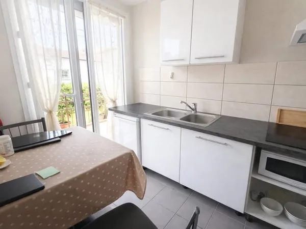 Appartement Roanne 1 pièce(s) 28 m2- Investissement
