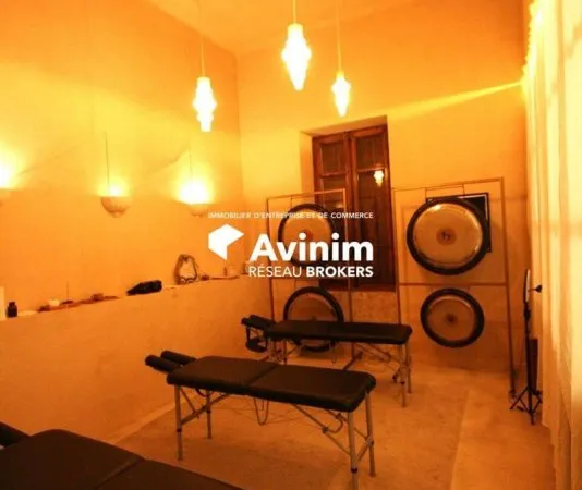 Local commercial 100 m²