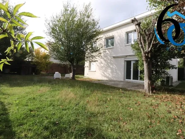 Maison 4 pièces 102 m²