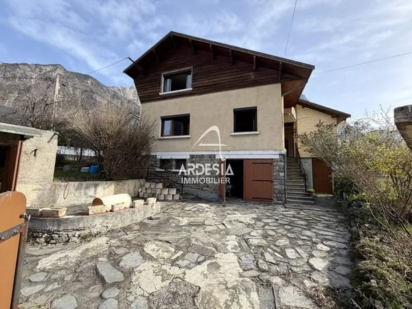 Maison 4 pièces 87 m²