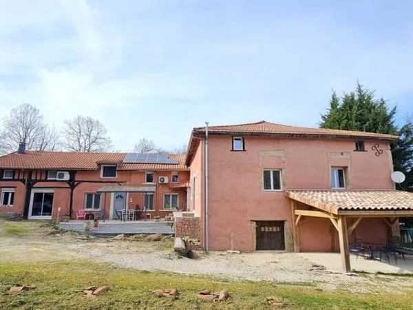 Maison 5 pièces 200 m²