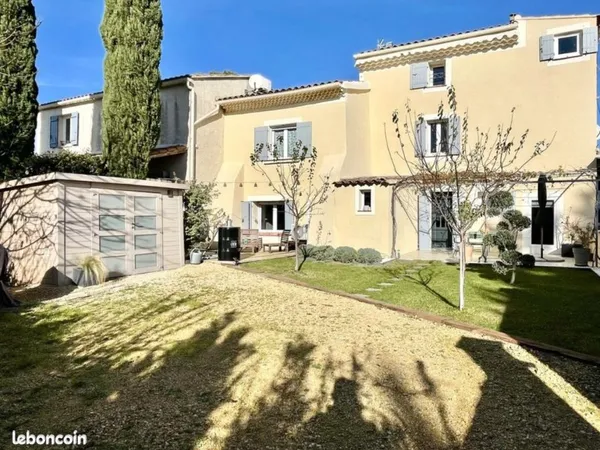 Maison de village