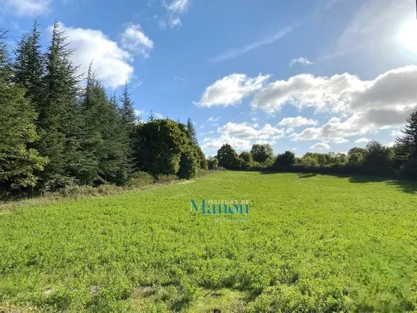 Terrain 443 m²