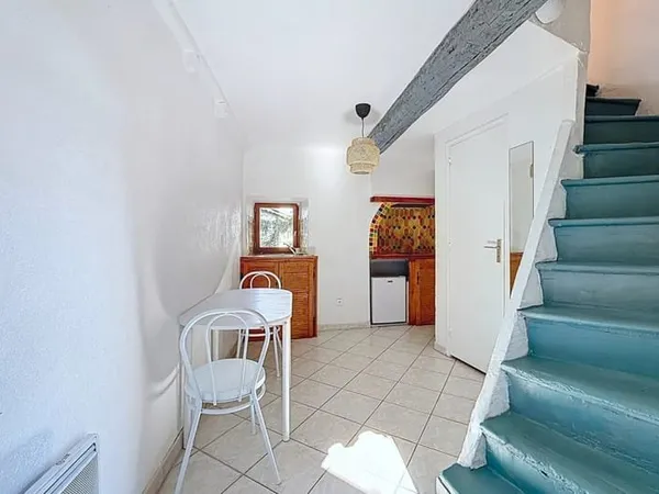 Maison de Village - CARROS VILLAGE