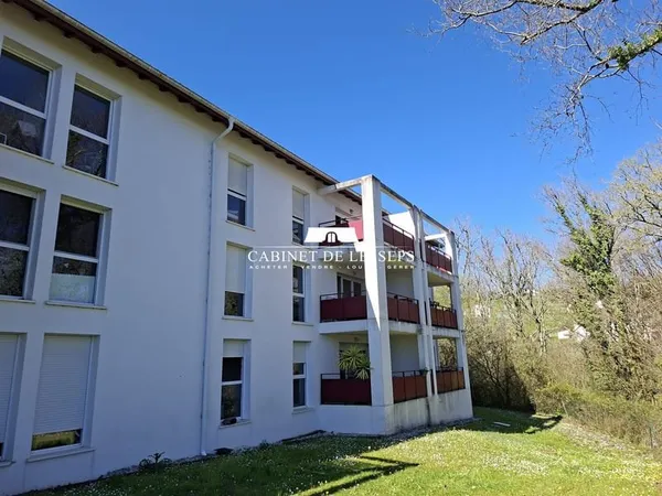 Briscous pour investisseur dans immeuble récent