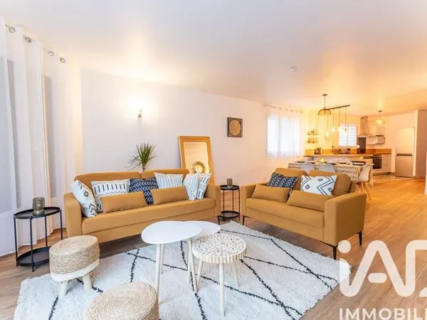 Maison 7 pièces 195 m²