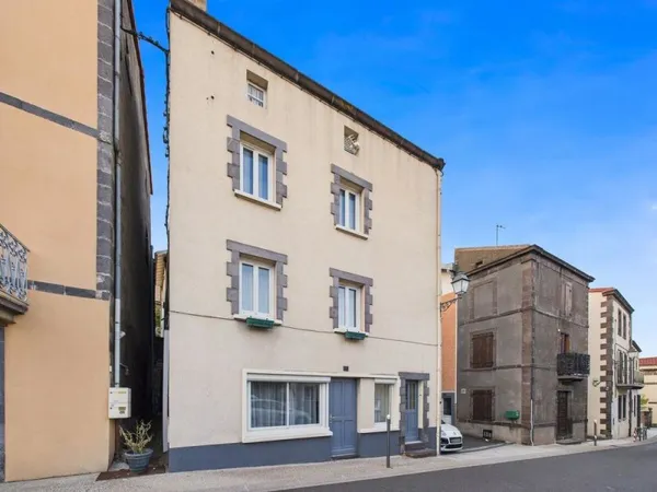 Maison Vente Volvic 7p 138m² 197000€