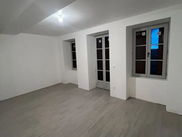 Apparemment à louer