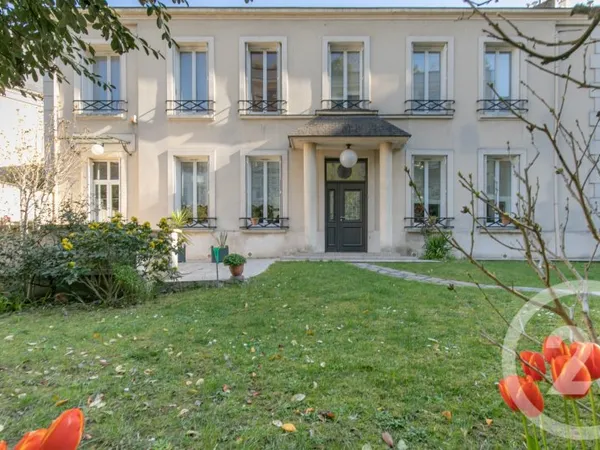 Maison 6 pièces 143 m²