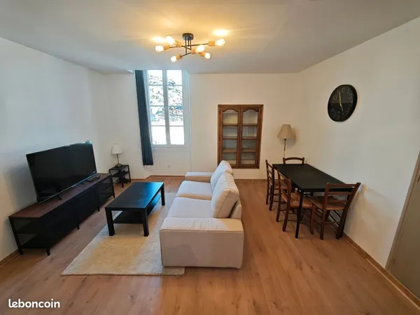 Chambre meublée en location - Carpentras
