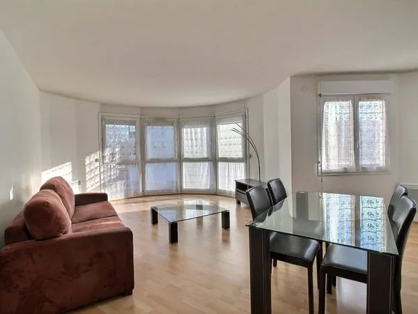 Appartement 2 pièces 67 m²