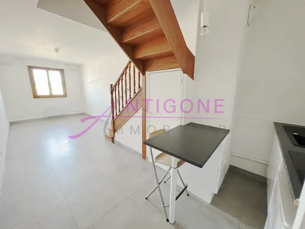Appartement T2 avec mezzanine au dernier étage