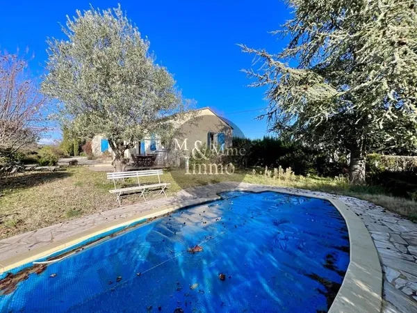 Maison de plain-pied 4 pièces 91 m²