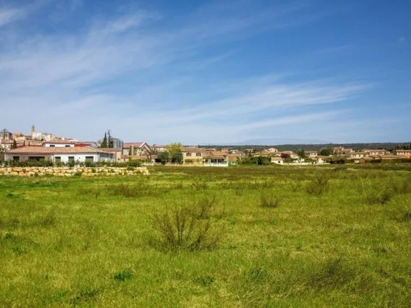 POURRIERES - Terrain constructible a Vendre - 518m² - Maison ...