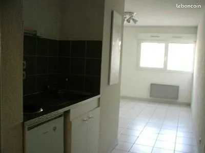 Studio 1 pièce 20 m²