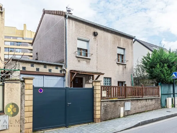 DEPT Hauts-de-Seine (92) Colombes + A vendre Maison 3 chambres 132 m2