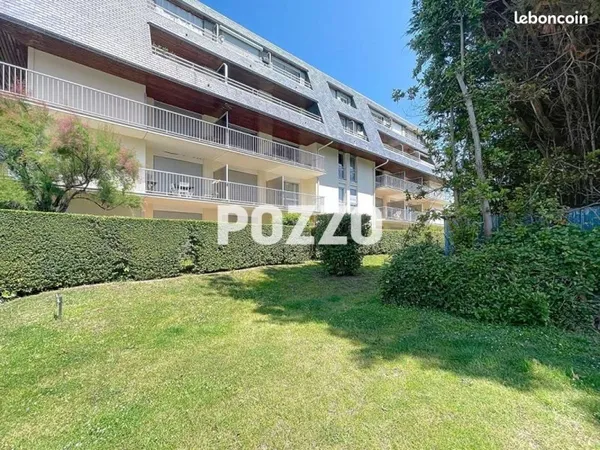 Studio 1 pièce 21 m²
