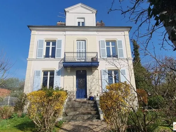 Maison Bourgeoise, 6 chambres, jardin et Atelier d'artiste