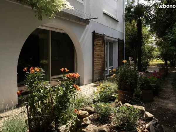 Immeuble 167 m²
