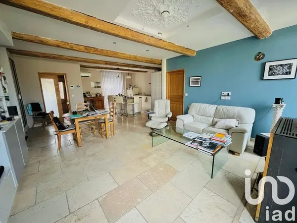 Maison 7 pièces 250 m²