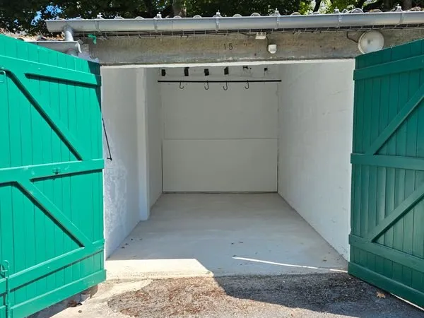 Garage / box fermé