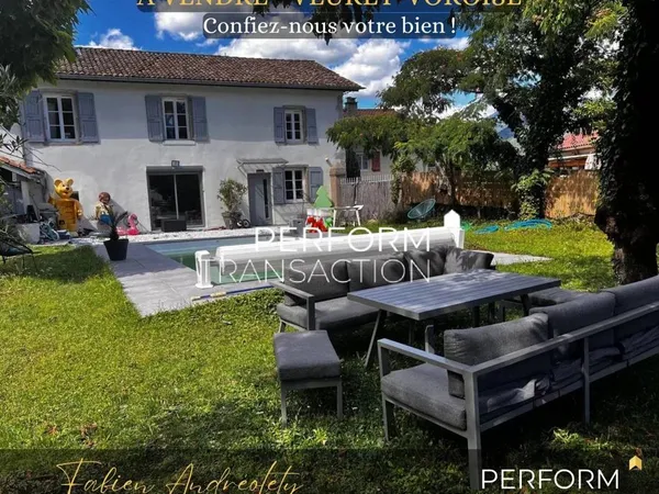 Maison de luxe 6 pièces 140 m²