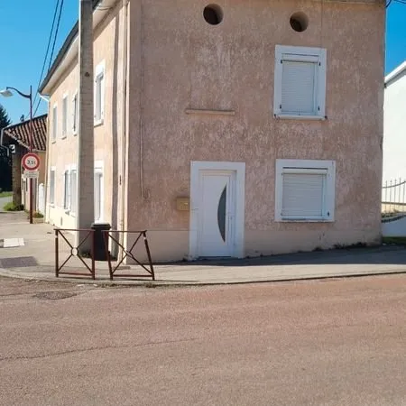Maison de village mitoyenne