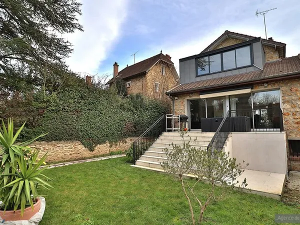 Maison 7 pièce(s) 127 m2